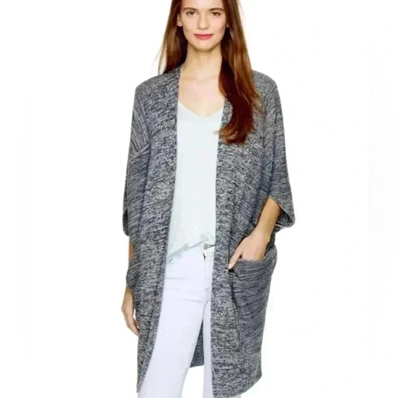 Babaton Sweaters - Aritzia  The Group Babaton Javier Cocoon Cardigan , sz XXS / XS